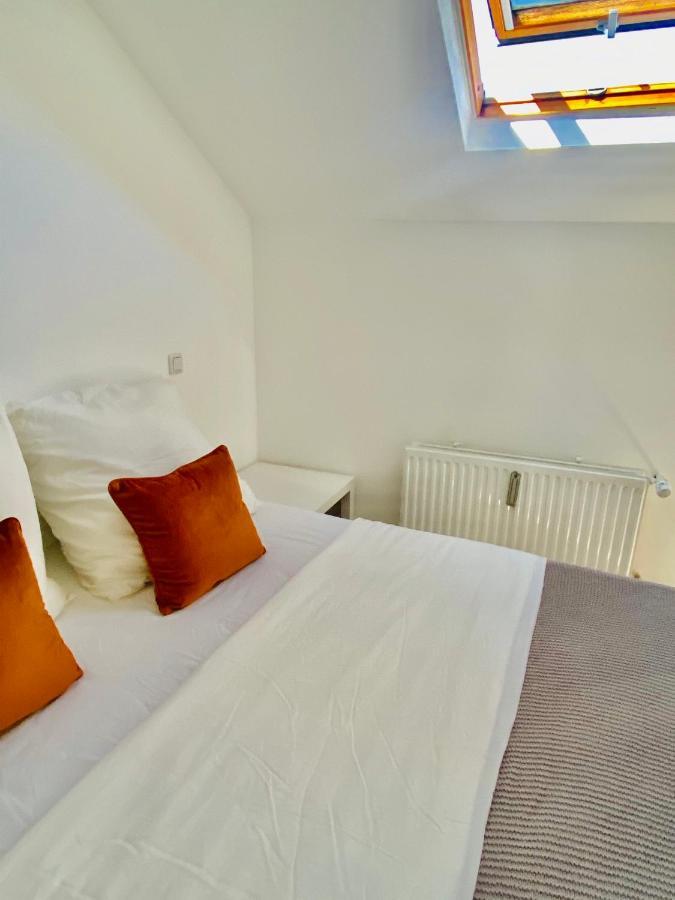 Cozy flat near Moselle Remich Apartment Exterior foto